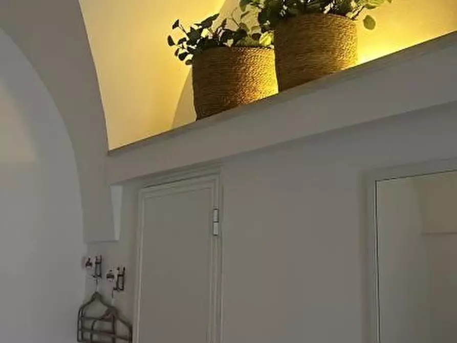 Immagine 7 di Casa indipendente in vendita  in Vicolo Santa Lucia a Monopoli