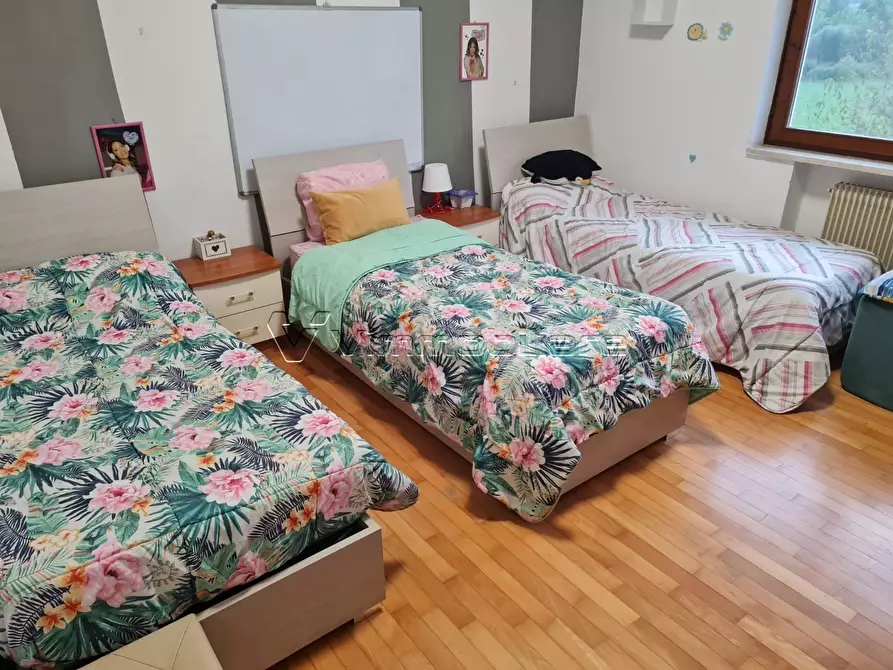 Immagine 14 di Quadrilocale in vendita  in Via Bergoncino snc a Noventa Vicentina