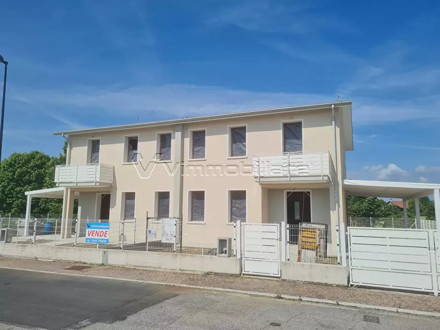 Immagine 8 di Casa bifamiliare in vendita  in via degli alpini sn a Albettone