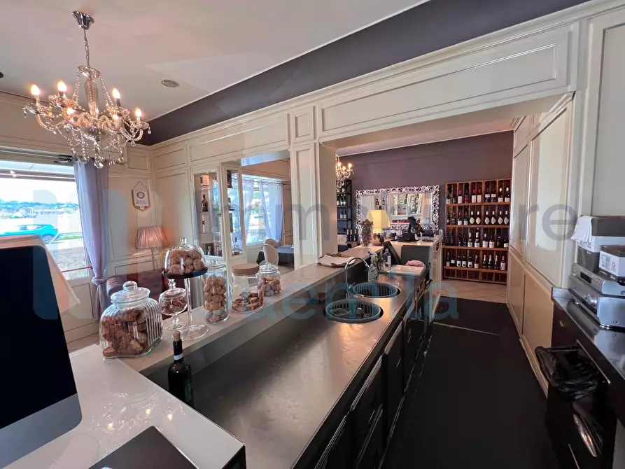 Immagine 26 di Bar / Ristorante in vendita  a Castel San Pietro Terme