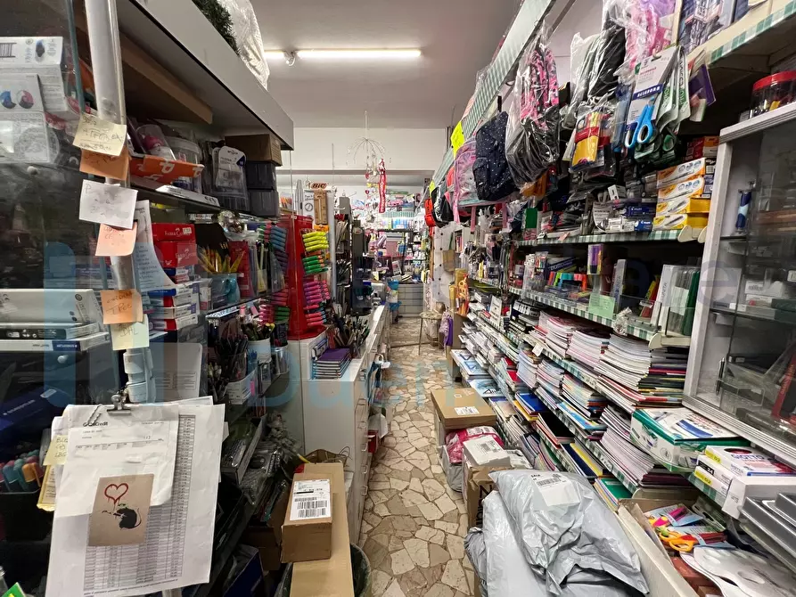 Immagine 11 di Attività commerciale in vendita  a Monte San Pietro