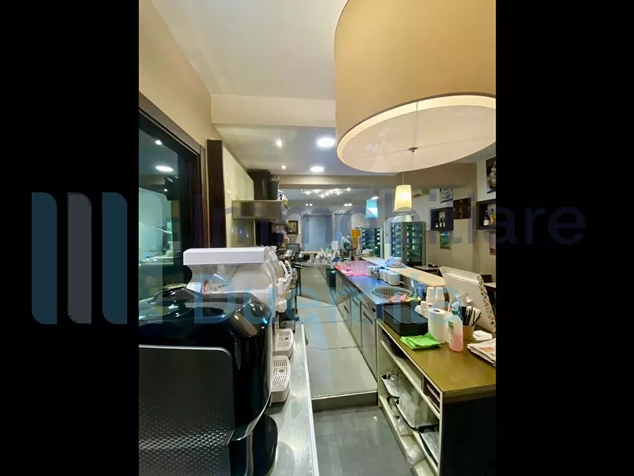 Immagine 9 di Bar / Ristorante in vendita  a Bologna