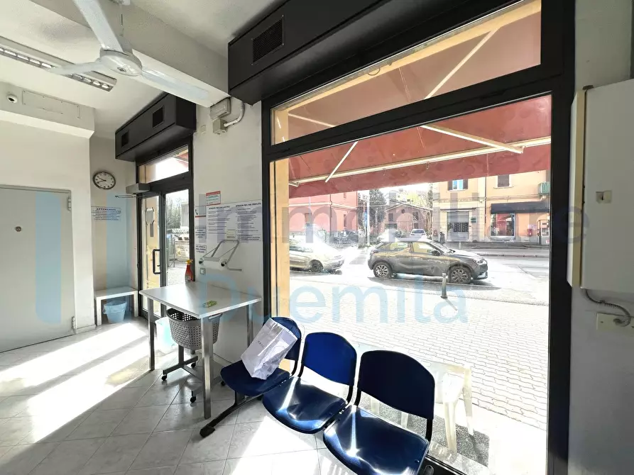 Immagine 6 di Attività artigianale in vendita  a Bologna