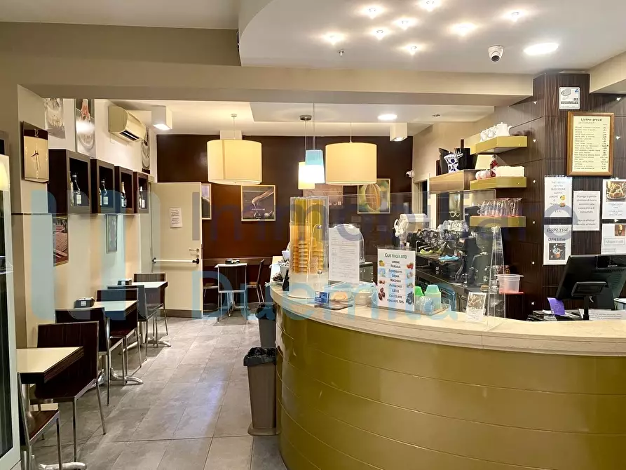 Immagine 7 di Bar / Ristorante in vendita  a Bologna
