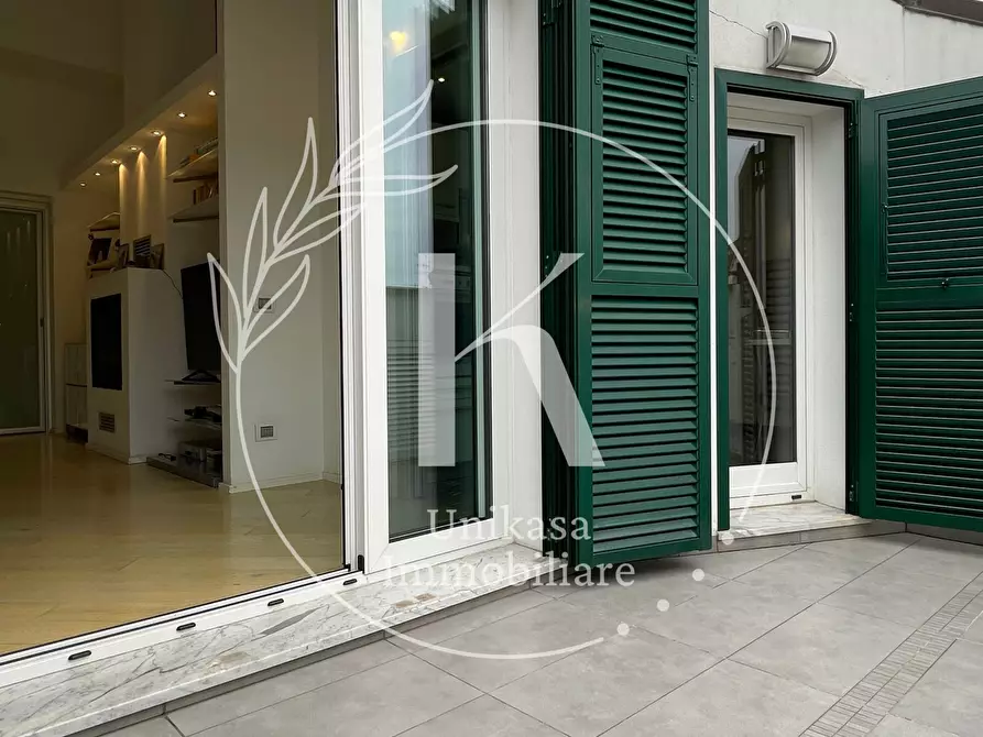 Immagine 29 di Attico in vendita  in Via Paleocapa a Savona