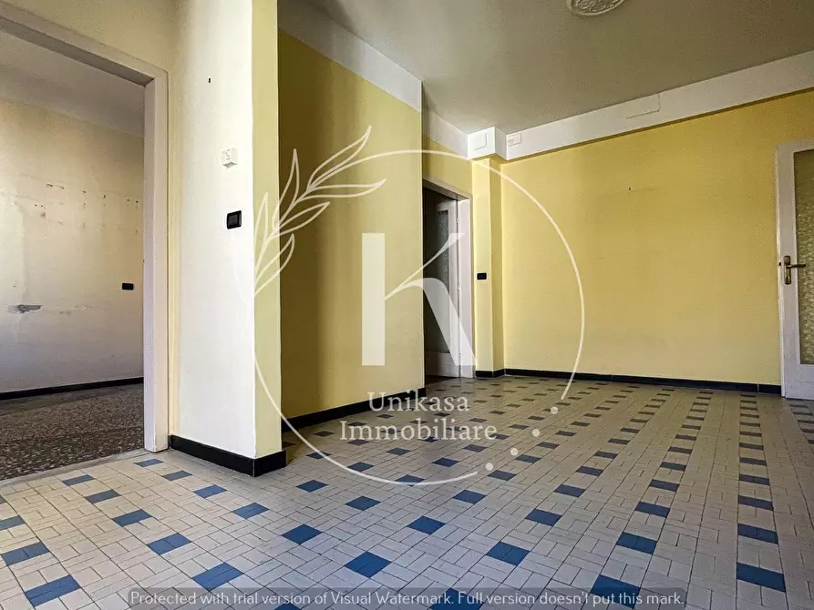 Immagine 8 di Pentalocale in vendita  in Piazza Sisto IV 1 a Savona