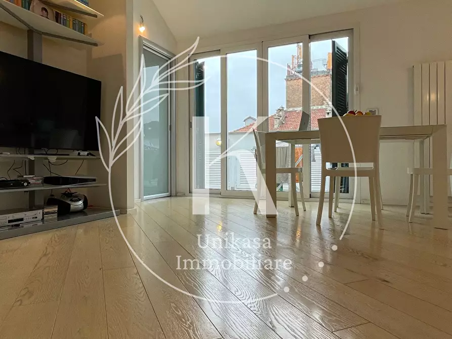 Immagine 11 di Attico in vendita  in Via Paleocapa a Savona