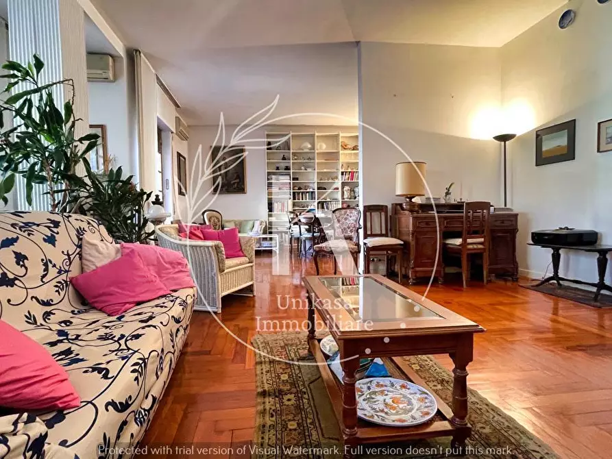 Immagine 3 di Pentalocale in vendita  in Piazza Guglielmo Marconi a Savona