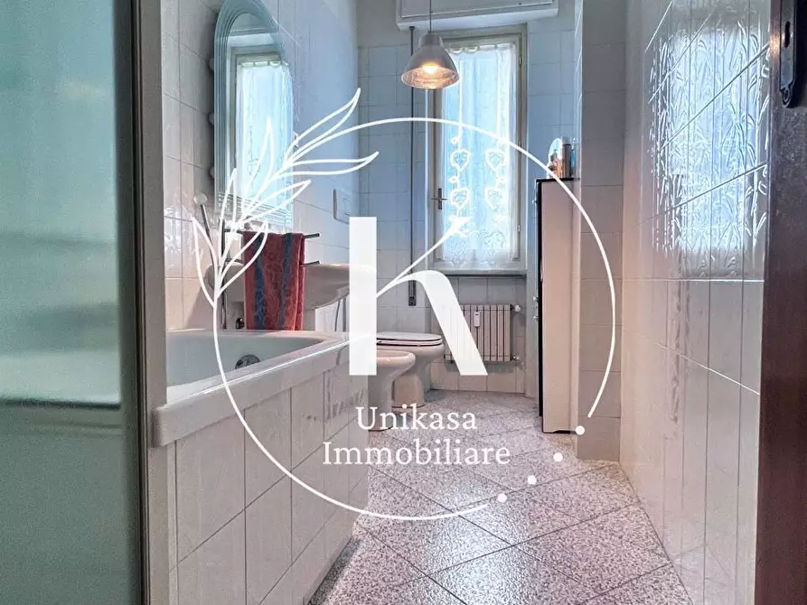 Immagine 29 di Pentalocale in vendita  in Via Angelo Visca a Savona