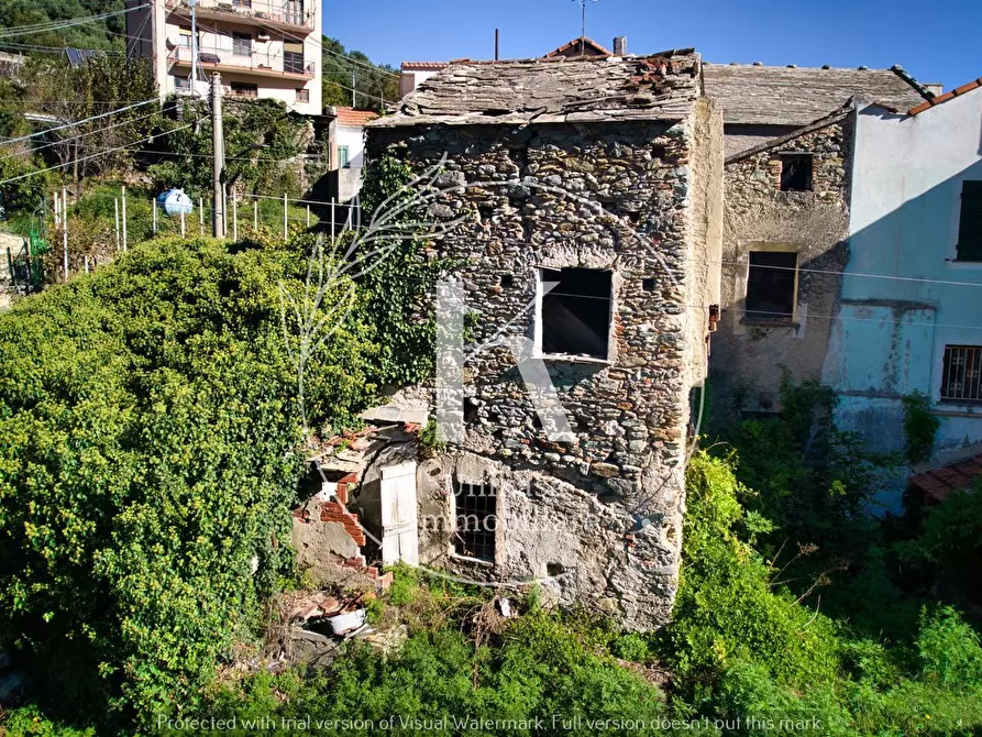 Immagine 12 di Rustico / casale in vendita  in Via Santa Margherita a Vado Ligure