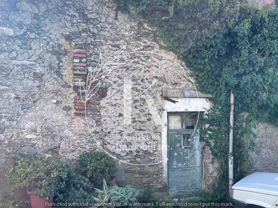 Immagine 2 di Rustico / casale in vendita  in Via Santa Margherita a Vado Ligure