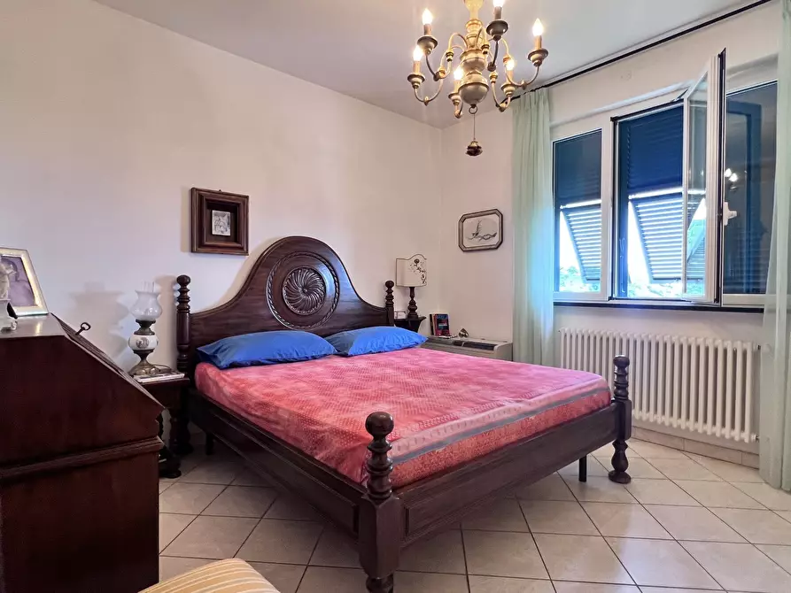 Immagine 53 di Villa in vendita  in Via Alla Strà a Savona