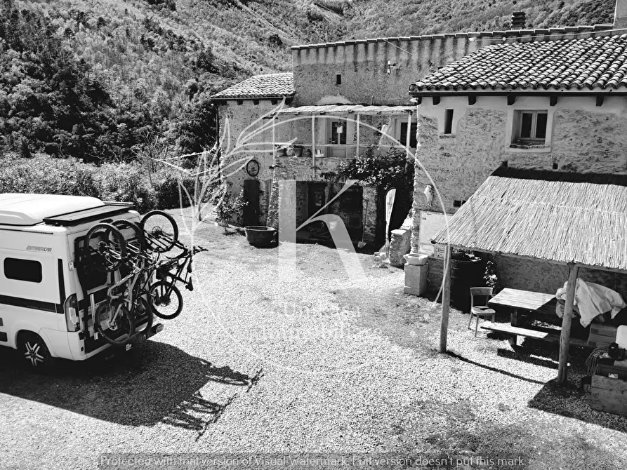 Immagine 21 di Agriturismo in vendita  in Orco Feglino a Orco Feglino