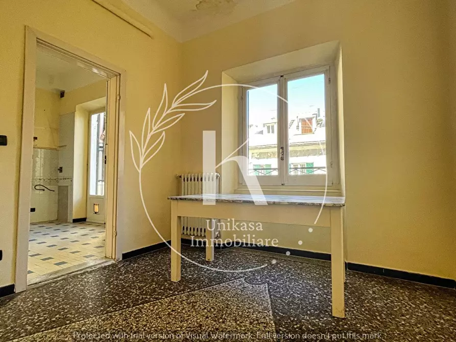 Immagine 9 di Pentalocale in vendita  in Piazza Sisto IV 1 a Savona