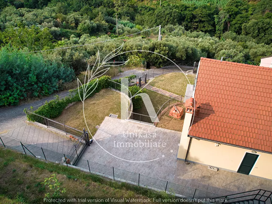 Immagine 5 di Villetta a schiera in vendita  in Via Valcada a Savona