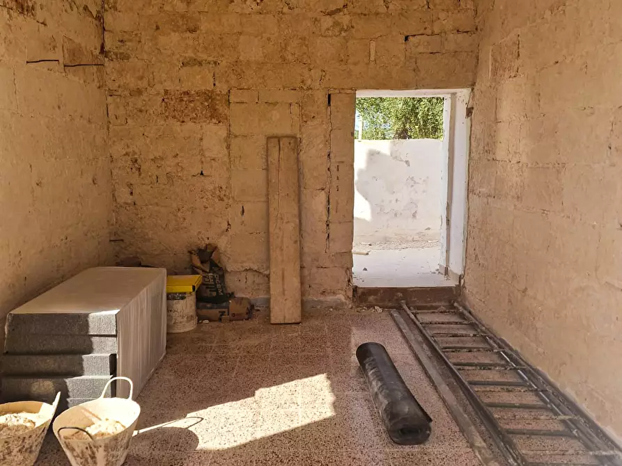 Immagine 21 di Rustico / casale in vendita  in Contrada Mincuccio N.C a Ostuni
