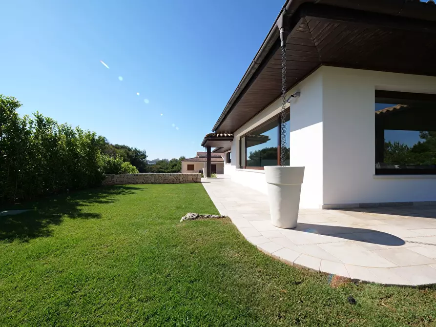 Immagine 11 di Villa in vendita  in SP29 31 a Ostuni