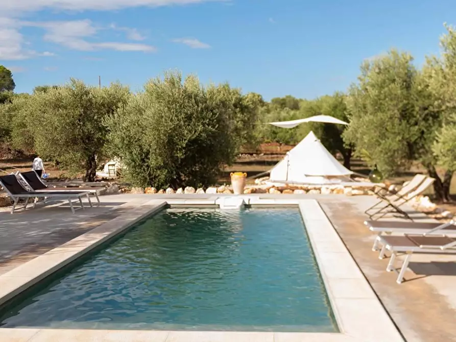 Immagine 27 di Villa in vendita  in Contrada Sorbole snc a Ostuni