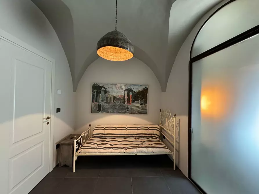 Immagine 9 di Casa indipendente in vendita  in Via Roma a Ostuni