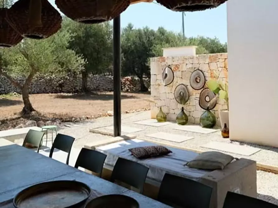 Immagine 29 di Villa in vendita  in Contrada Sorbole snc a Ostuni