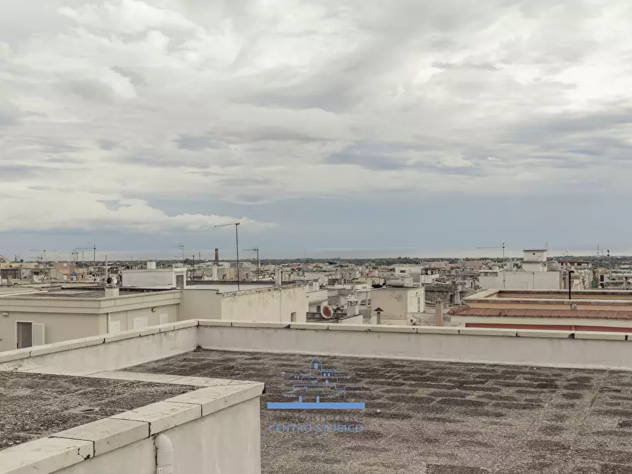 Immagine 55 di Appartamento in vendita  in Via Giuseppe Giusti 4 a Fasano