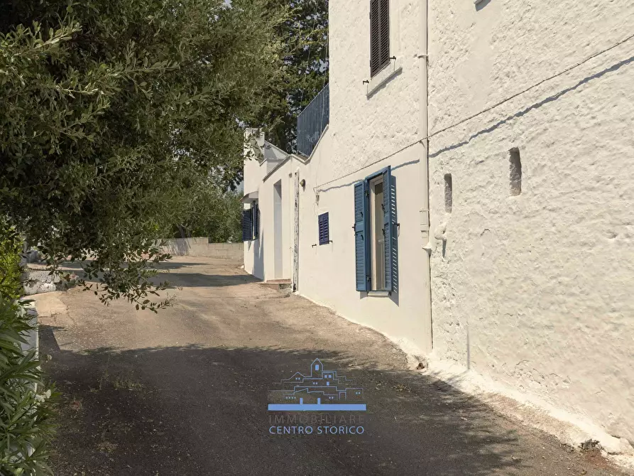 Immagine 18 di Villa in vendita  in CONTRADA VALLEGNA SNC a Ostuni