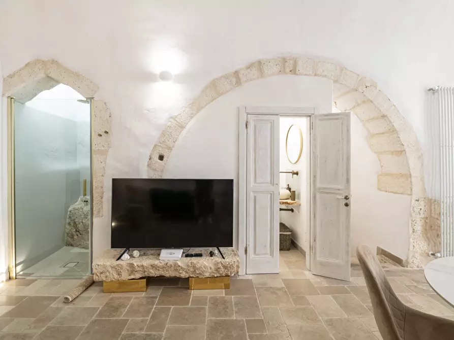 Immagine 8 di Casa indipendente in vendita  in Piazza della Libertà a Ostuni