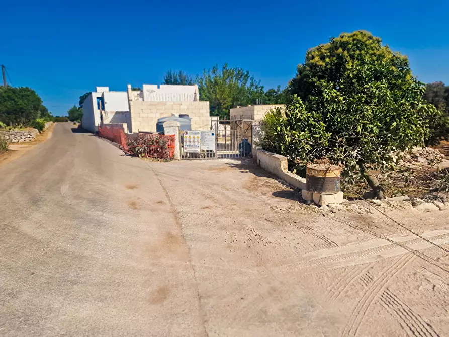 Immagine 49 di Rustico / casale in vendita  in Contrada Mincuccio N.C a Ostuni