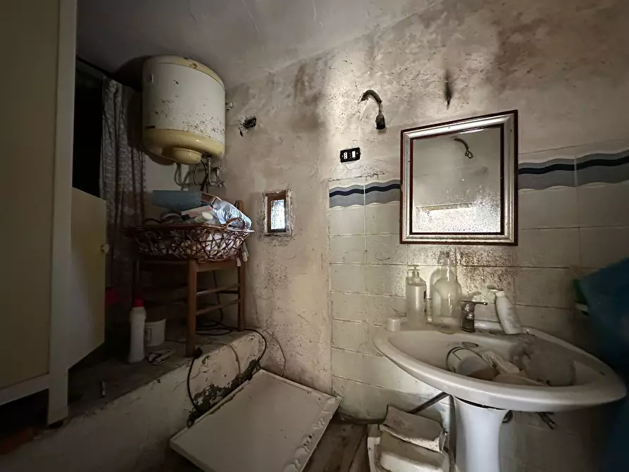 Immagine 20 di Casa indipendente in vendita  in Via Pietro de Cristoforis a Ostuni