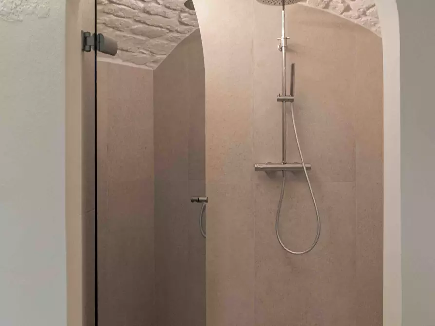 Immagine 54 di Palazzo in vendita  in Via Luca Mindelli a Ostuni