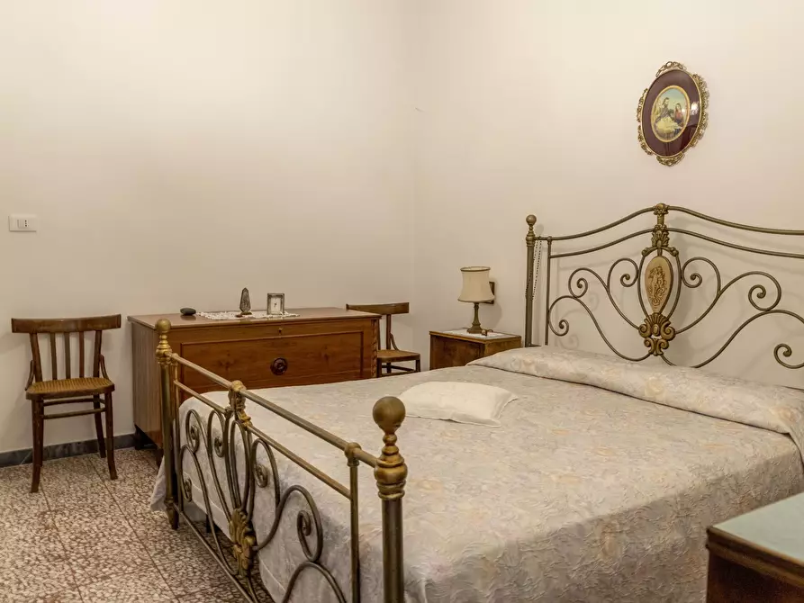 Immagine 11 di Casa indipendente in vendita  in Viale Francesco Crispi a Ostuni