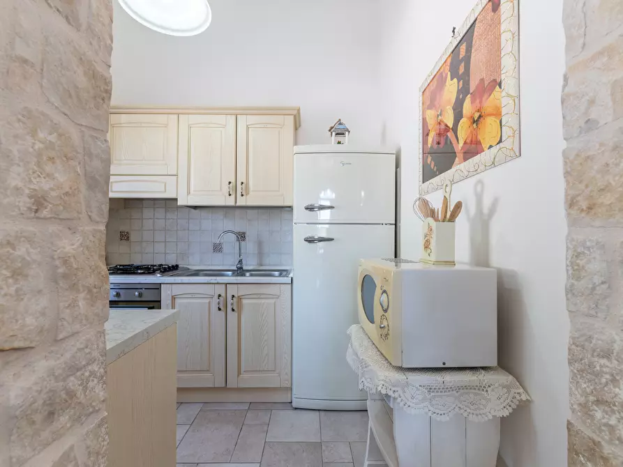 Immagine 31 di Villa in vendita  in Via Provinciale Martina Franca a Ostuni