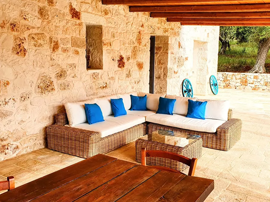 Immagine 35 di Villa in vendita  in CONTRADA  PASCAROSA a Ostuni