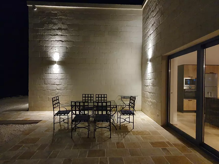 Immagine 39 di Villa in vendita  in CONTRADA  PASCAROSA a Ostuni