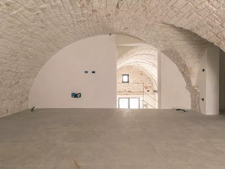 Immagine 13 di Bilocale in vendita  in Via G. Nicotera 3 a Ostuni