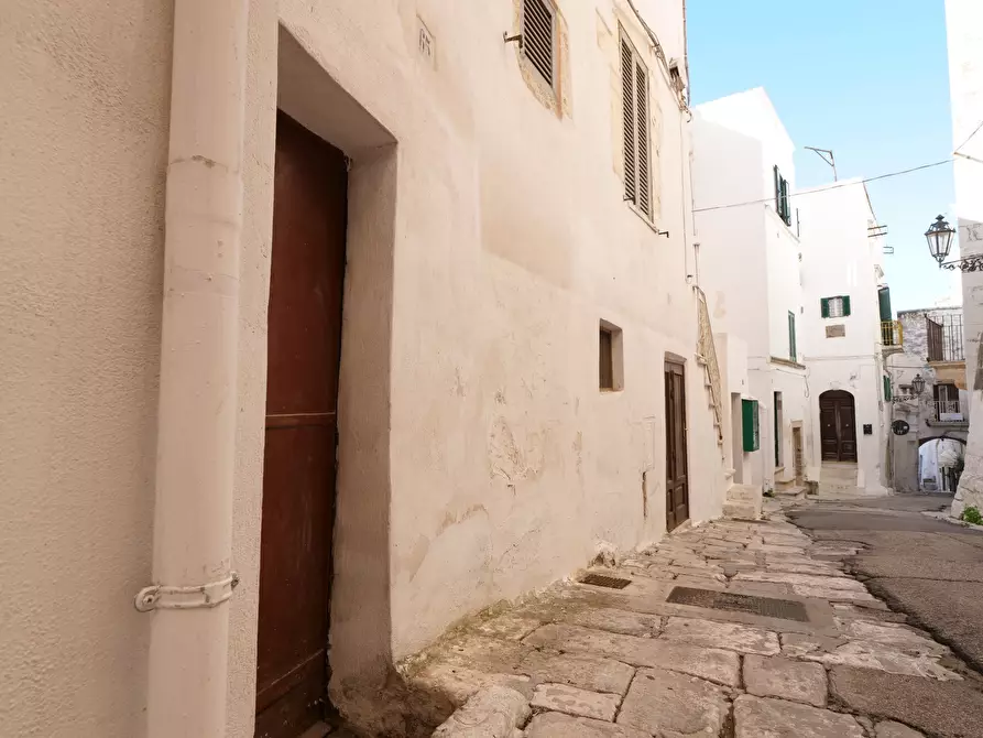 Immagine 2 di Casa indipendente in vendita  in Via Gaspare Petrarolo a Ostuni