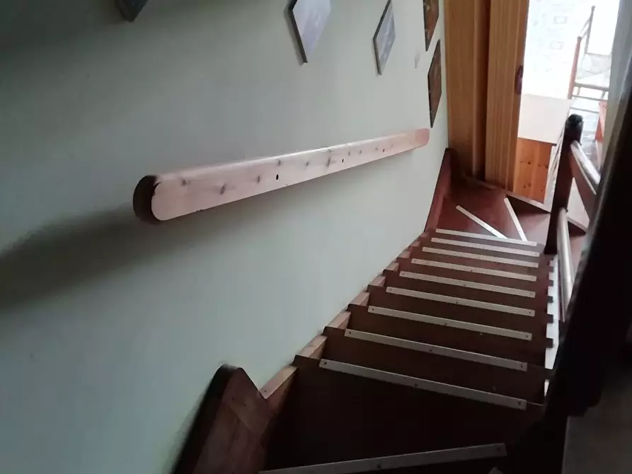 Immagine 27 di Bilocale in vendita  in SP40 71 a Urbe