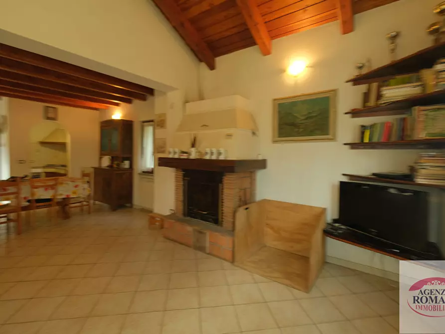 Immagine 10 di Casa indipendente in vendita  a Dego