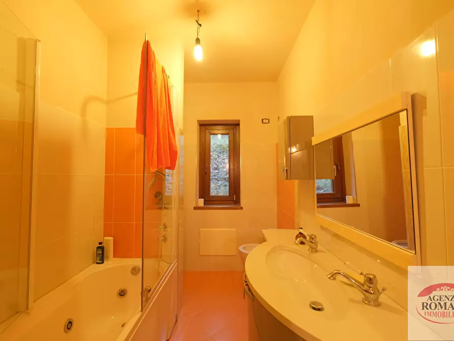 Immagine 25 di Villa in vendita  a Piana Crixia