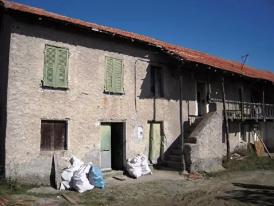 Immagine 14 di Rustico / casale in vendita  a Giusvalla