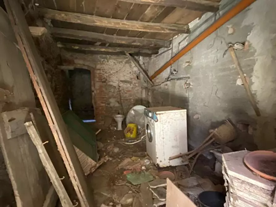 Immagine 26 di Porzione di casa in vendita  a Sassello