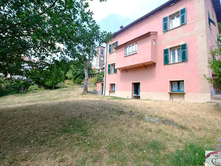 Immagine 5 di Rustico / casale in vendita  a Sassello