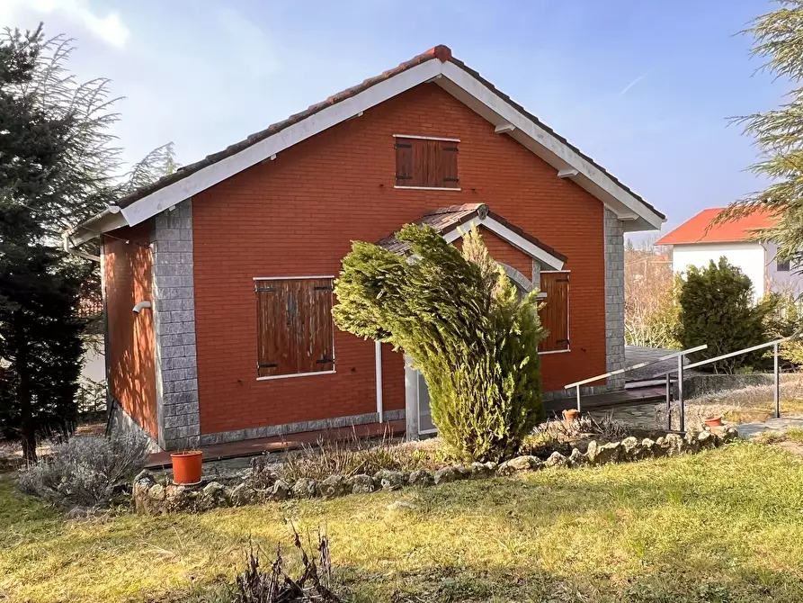 Immagine 4 di Villa in vendita  in Villaggio 193 a Ponzone