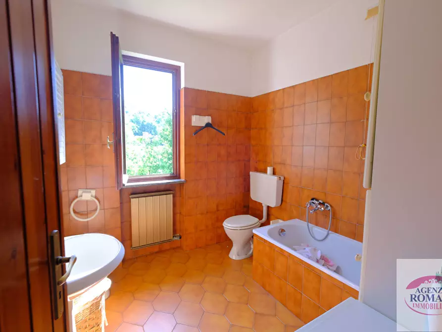 Immagine 35 di Casa trifamiliare in vendita  in Località Marrona 8 a Sassello