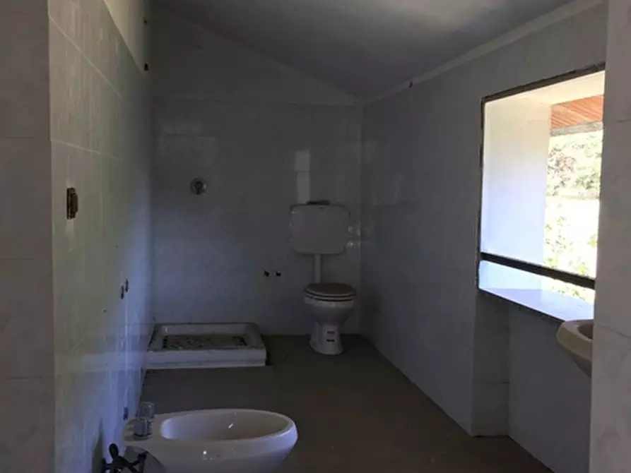 Immagine 40 di Rustico / casale in vendita  a Pontinvrea