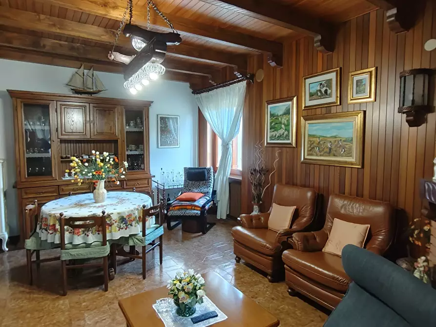 Immagine 14 di Rustico / casale in vendita  in SP53 65 a Urbe