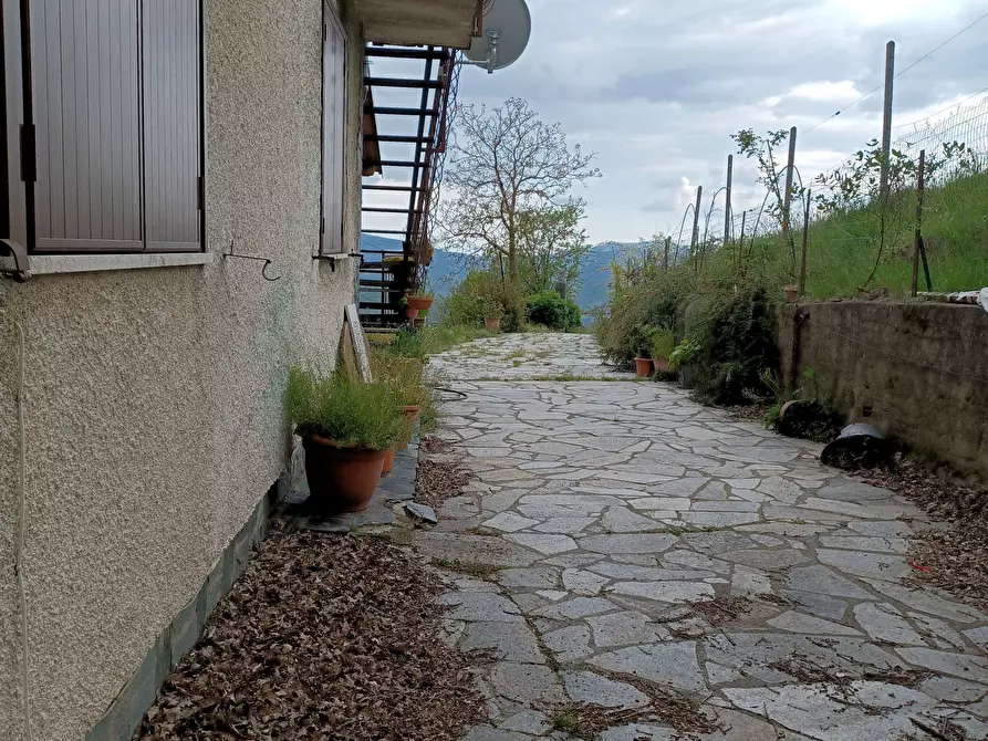 Immagine 33 di Villa in vendita  in Frazione Cimaferle 68 a Ponzone