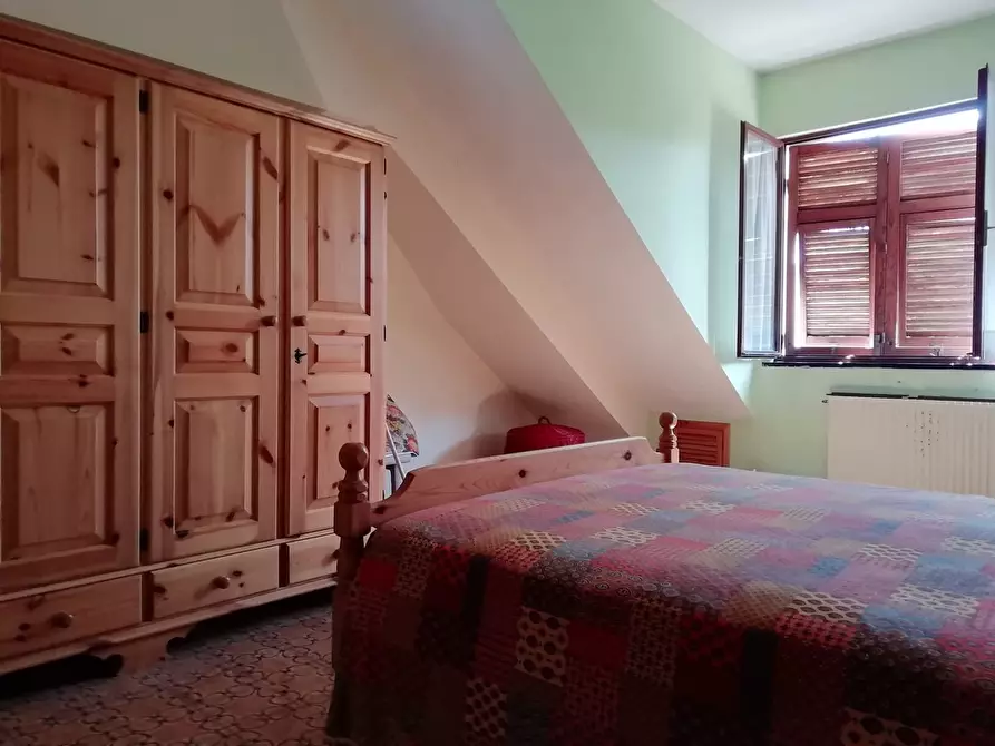 Immagine 16 di Bilocale in vendita  in SP40 71 a Urbe