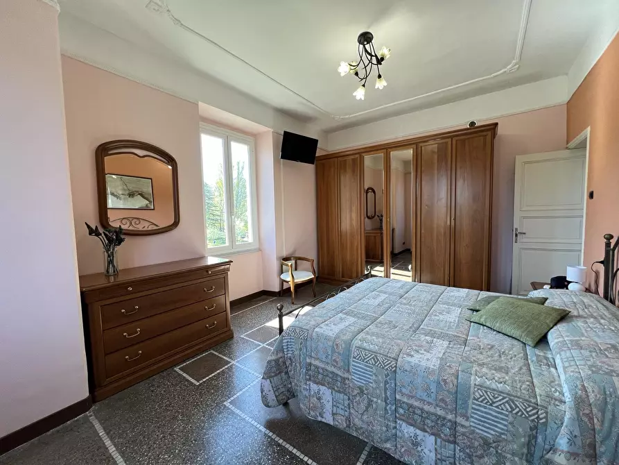 Immagine 15 di Trilocale in vendita  in SP49 26 a Sassello