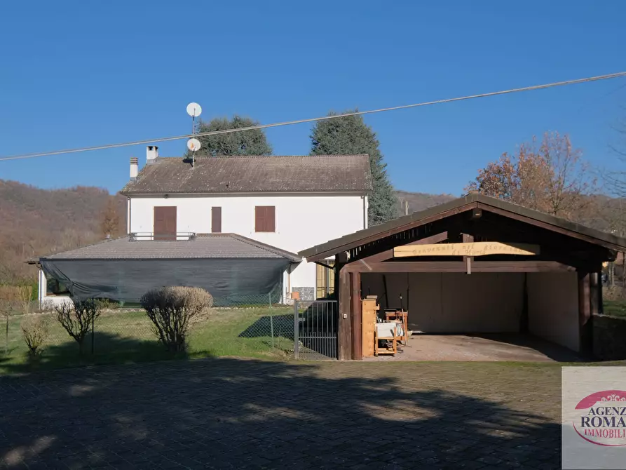 Immagine 6 di Casa bifamiliare in vendita  in SP334 4 a Malvicino